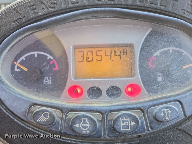 image for item EC0898 2015 Bobcat E26 mini excavator