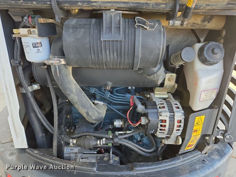 image for item EC0898 2015 Bobcat E26 mini excavator