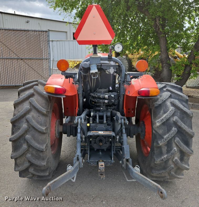 image for item EC0899 2018 Kubota M5N-111 MFWD tractor