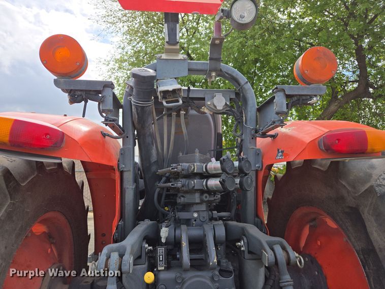 image for item EC0899 2018 Kubota M5N-111 MFWD tractor