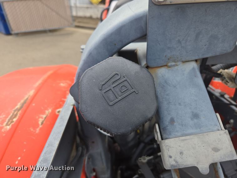 image for item EC0899 2018 Kubota M5N-111 MFWD tractor