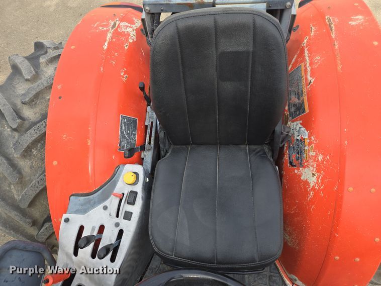 image for item EC0899 2018 Kubota M5N-111 MFWD tractor