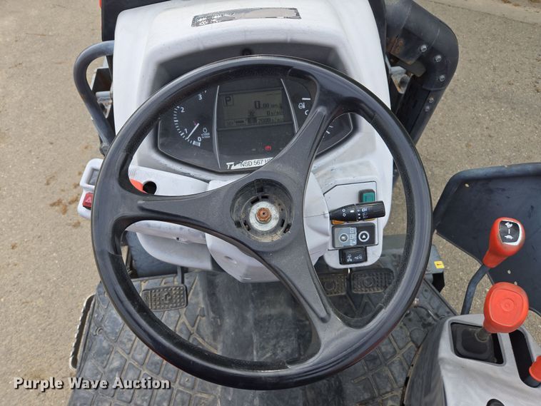 image for item EC0899 2018 Kubota M5N-111 MFWD tractor