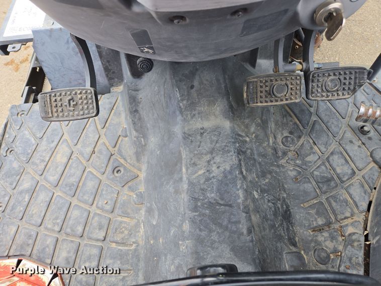 image for item EC0899 2018 Kubota M5N-111 MFWD tractor