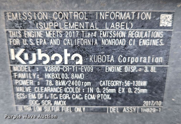 image for item EC0899 2018 Kubota M5N-111 MFWD tractor