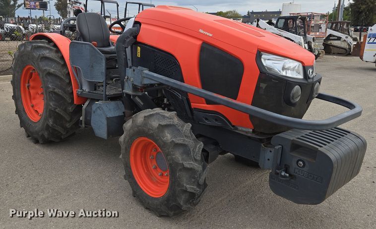 image for item EC0900 2018 Kubota M5N-111 MFWD tractor