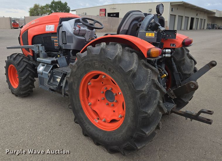 image for item EC0900 2018 Kubota M5N-111 MFWD tractor