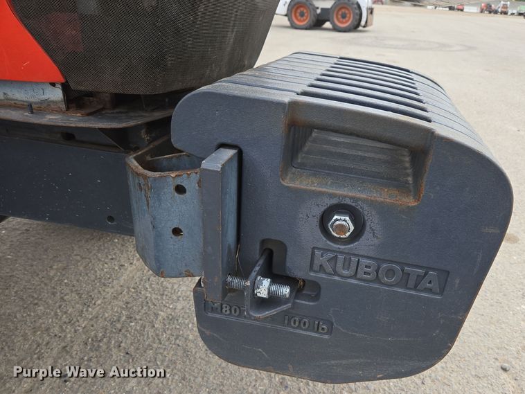 image for item EC0900 2018 Kubota M5N-111 MFWD tractor