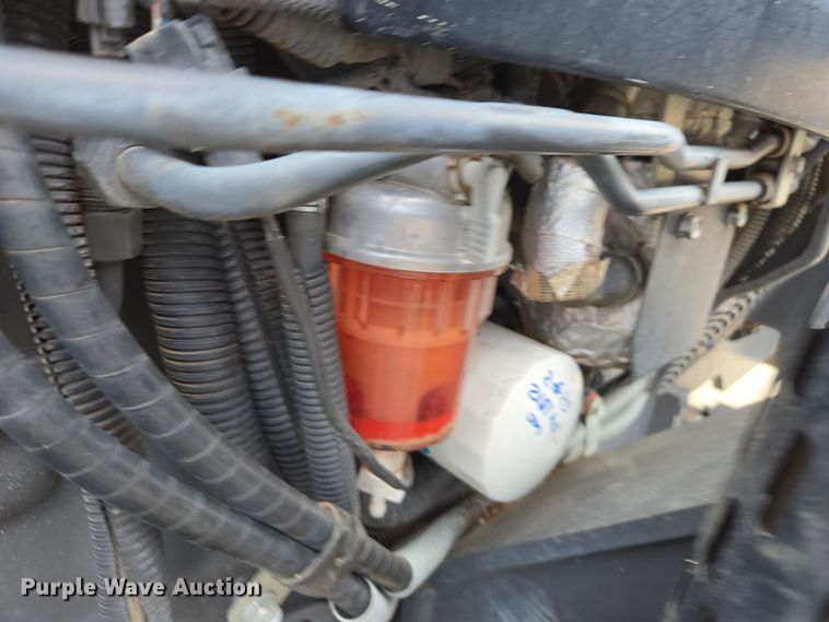 image for item EC0900 2018 Kubota M5N-111 MFWD tractor