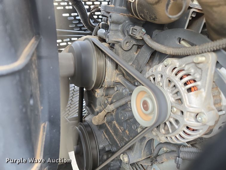 image for item EC0900 2018 Kubota M5N-111 MFWD tractor