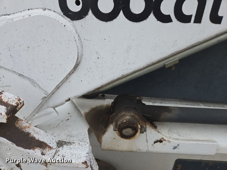 image for item EC0901 1997 Bobcat 773 skid steer loader