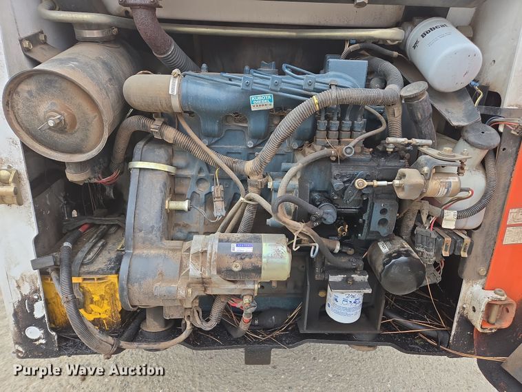 image for item EC0901 1997 Bobcat 773 skid steer loader