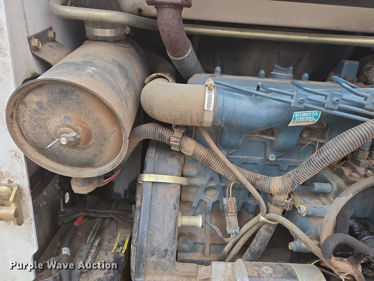 image for item EC0901 1997 Bobcat 773 skid steer loader