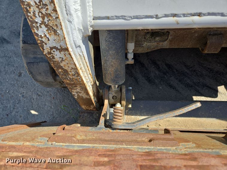 image for item EC0902 2008 Bobcat T190 tracked skid steer loader