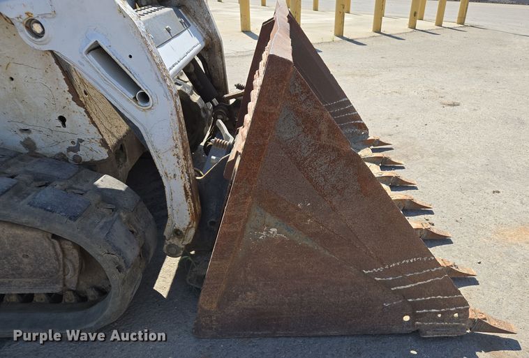 image for item EC0902 2008 Bobcat T190 tracked skid steer loader