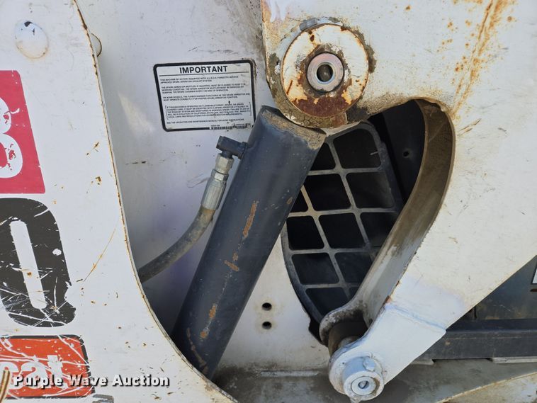 image for item EC0902 2008 Bobcat T190 tracked skid steer loader