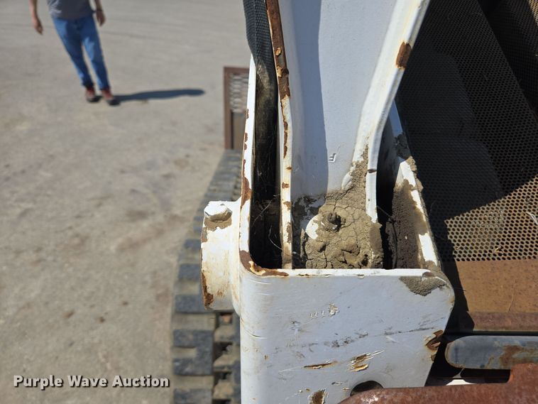 image for item EC0902 2008 Bobcat T190 tracked skid steer loader