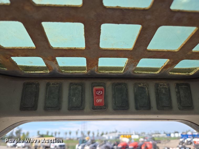 image for item EC0902 2008 Bobcat T190 tracked skid steer loader