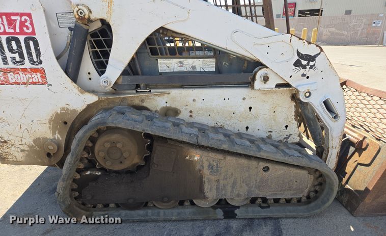 image for item EC0902 2008 Bobcat T190 tracked skid steer loader