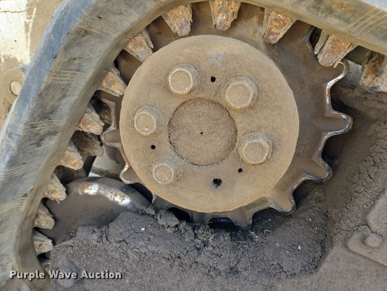 image for item EC0902 2008 Bobcat T190 tracked skid steer loader