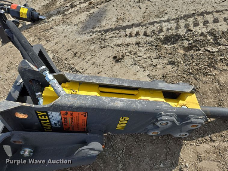 image for item EC0905 Stanley MB05S skid steer breaker