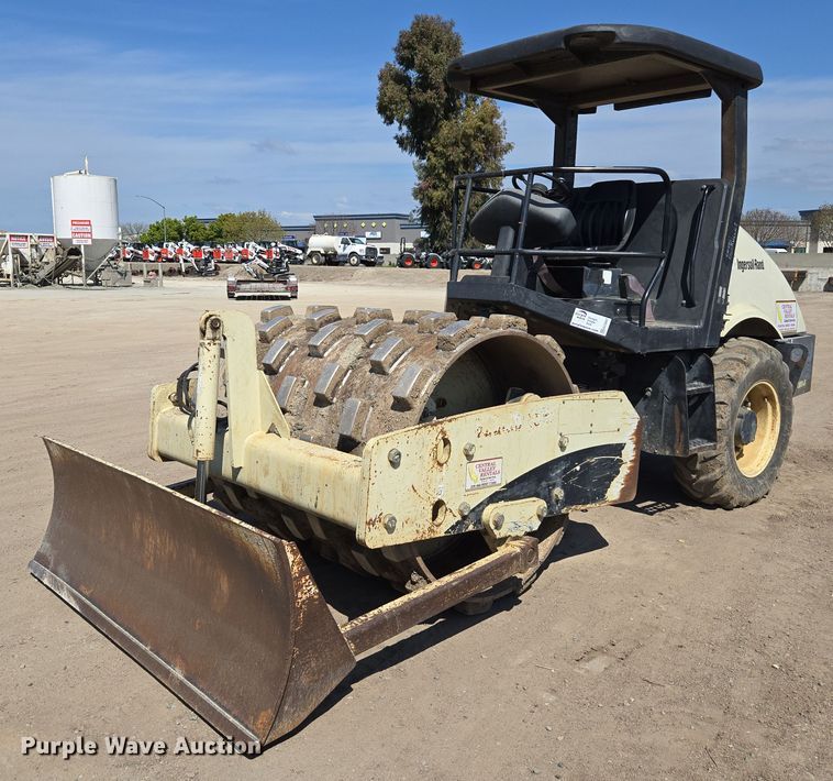 image for item EC0907 2006 Ingersoll Rand SD-70F TF single drum vibratory roller