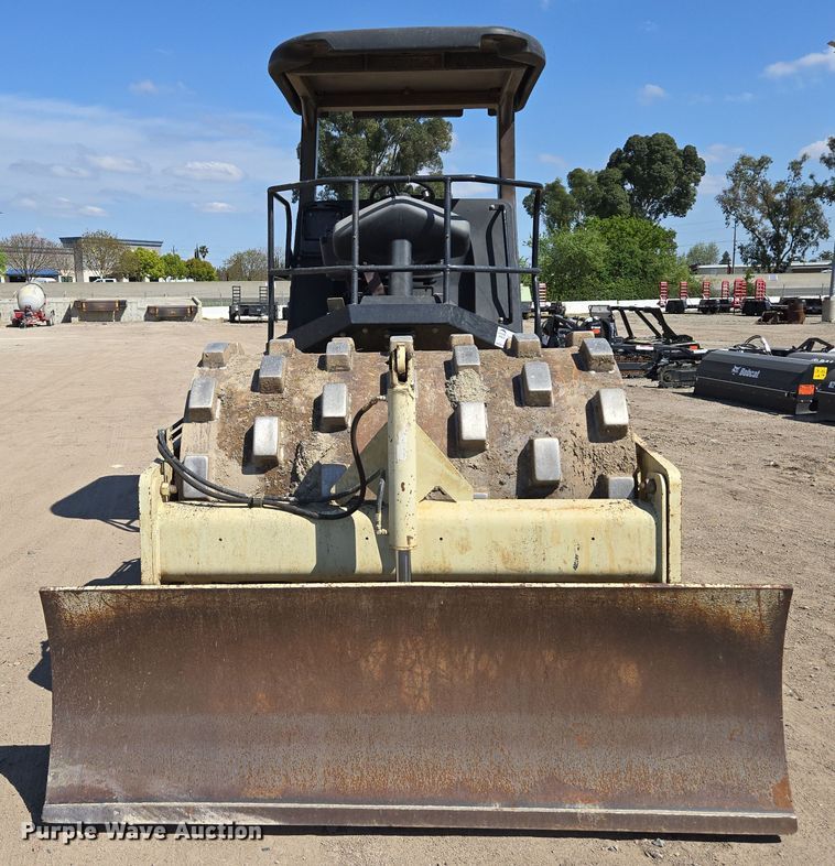 image for item EC0907 2006 Ingersoll Rand SD-70F TF single drum vibratory roller