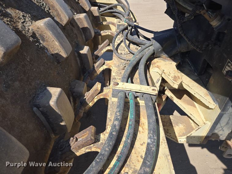 image for item EC0907 2006 Ingersoll Rand SD-70F TF single drum vibratory roller