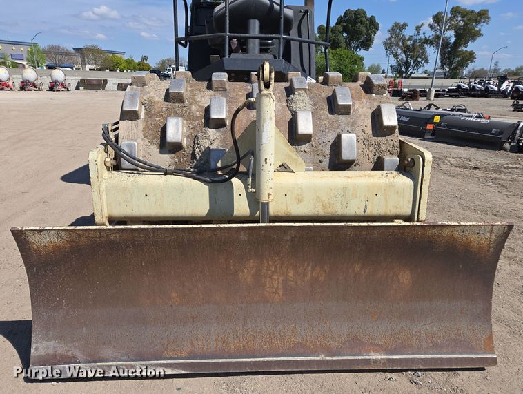 image for item EC0907 2006 Ingersoll Rand SD-70F TF single drum vibratory roller