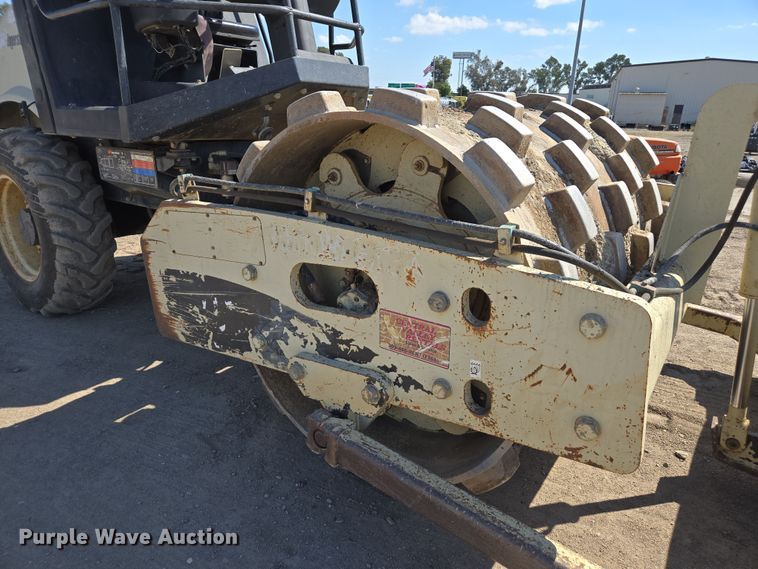 image for item EC0907 2006 Ingersoll Rand SD-70F TF single drum vibratory roller