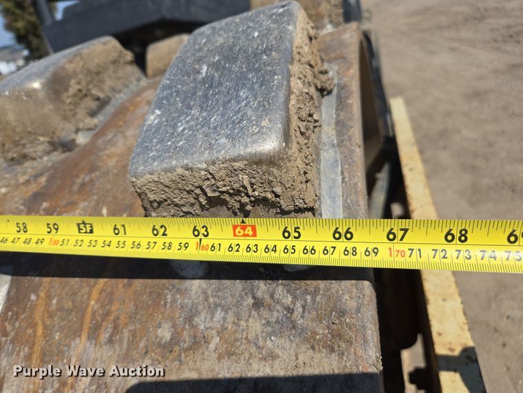 image for item EC0907 2006 Ingersoll Rand SD-70F TF single drum vibratory roller