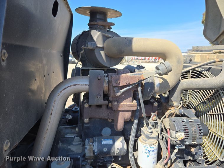 image for item EC0907 2006 Ingersoll Rand SD-70F TF single drum vibratory roller