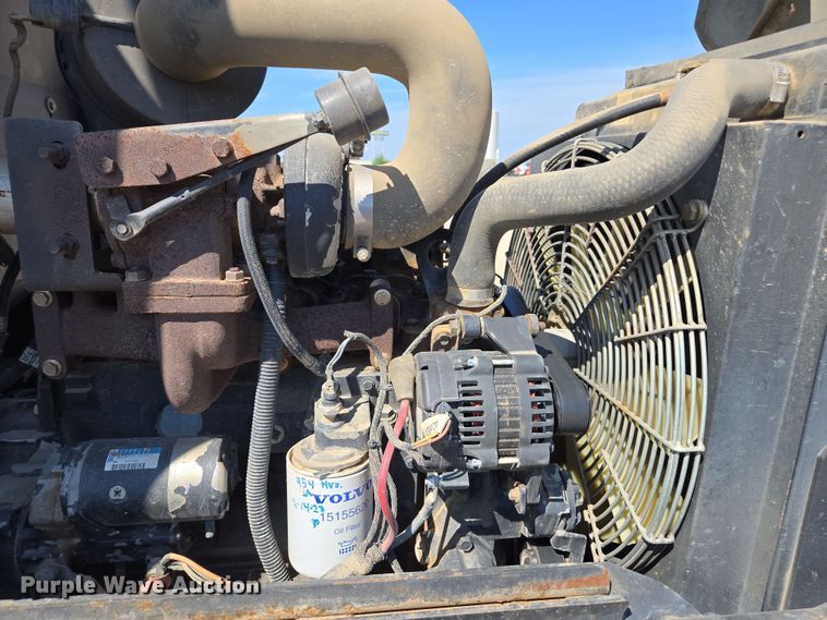 image for item EC0907 2006 Ingersoll Rand SD-70F TF single drum vibratory roller