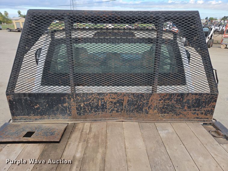 image for item EC0908 2017 Ford F550 flatbed truck