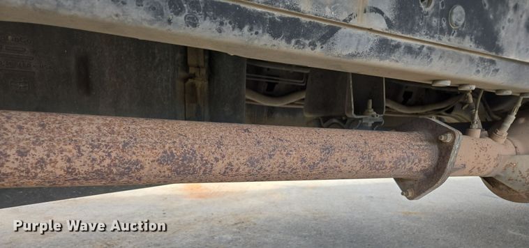 image for item EC0908 2017 Ford F550 flatbed truck