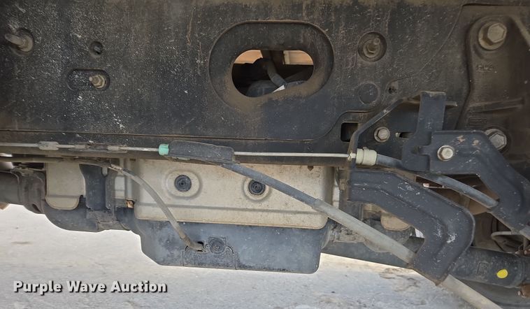 image for item EC0908 2017 Ford F550 flatbed truck