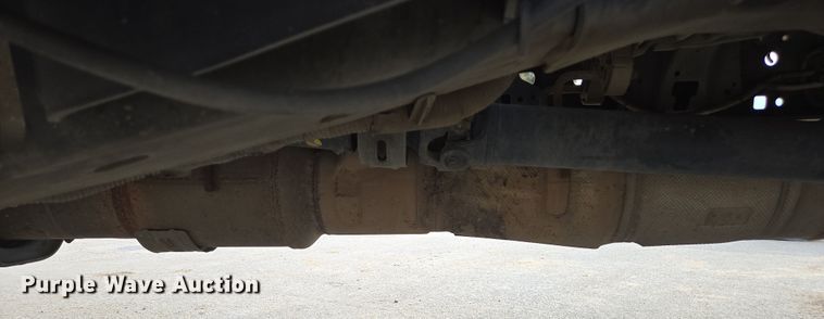 image for item EC0908 2017 Ford F550 flatbed truck