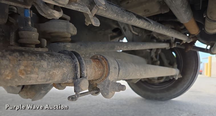 image for item EC0908 2017 Ford F550 flatbed truck