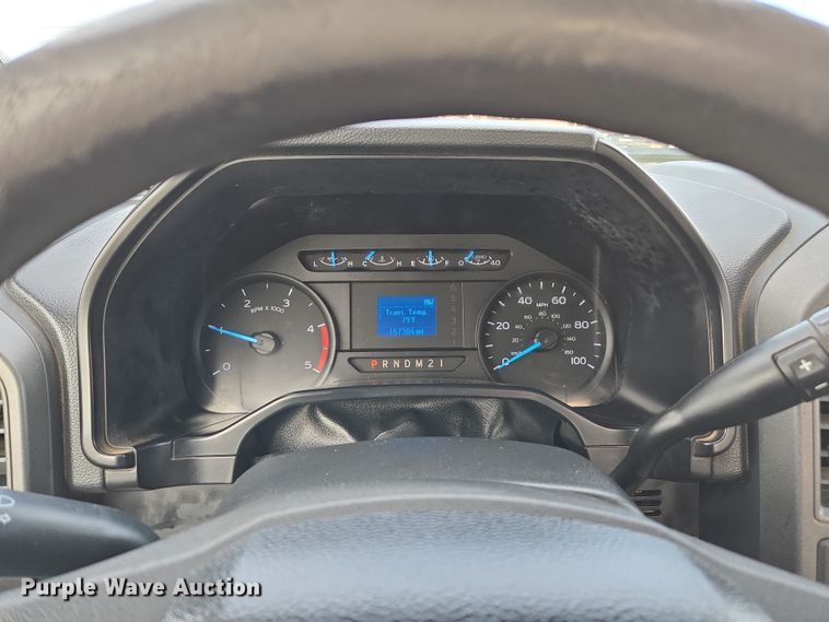 image for item EC0908 2017 Ford F550 flatbed truck