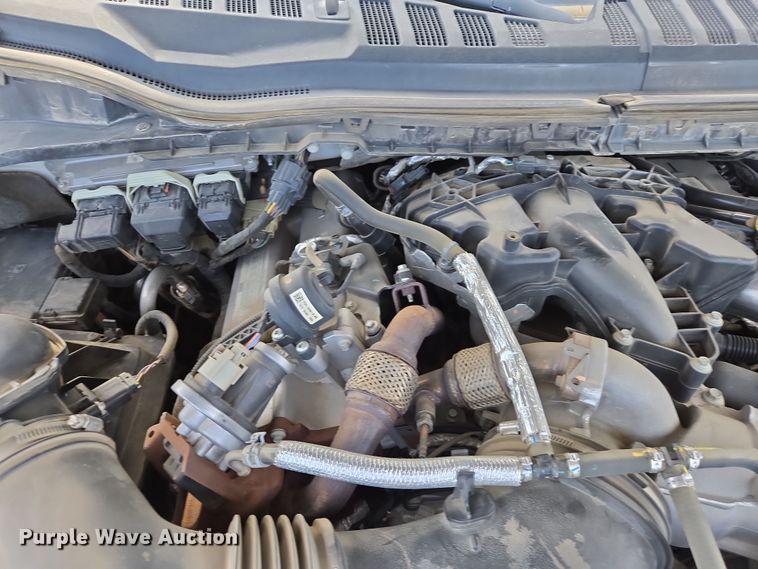 image for item EC0908 2017 Ford F550 flatbed truck