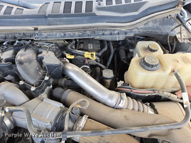 image for item EC0908 2017 Ford F550 flatbed truck