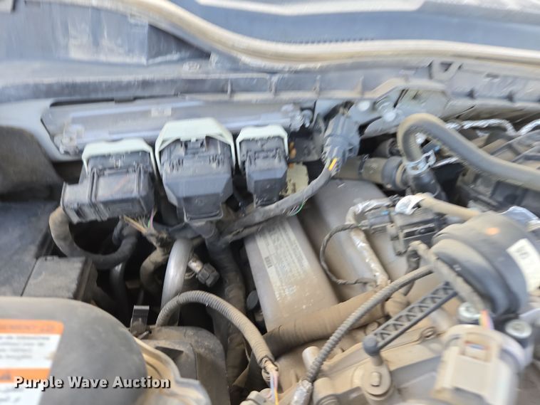 image for item EC0908 2017 Ford F550 flatbed truck