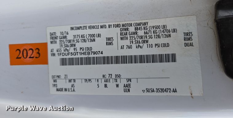 image for item EC0908 2017 Ford F550 flatbed truck