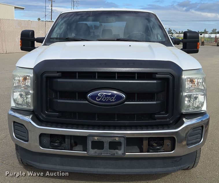 image for item EC0909 2015 Ford F250 Super Duty XL Crew Cab pickup truck