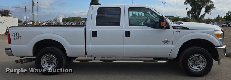 image for item EC0909 2015 Ford F250 Super Duty XL Crew Cab pickup truck