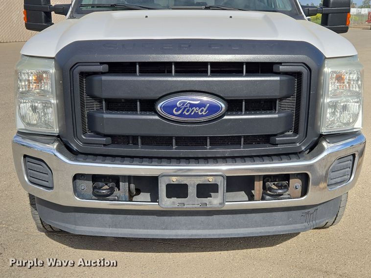 image for item EC0909 2015 Ford F250 Super Duty XL Crew Cab pickup truck