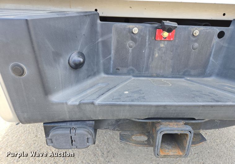 image for item EC0909 2015 Ford F250 Super Duty XL Crew Cab pickup truck