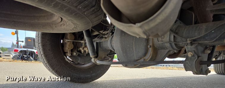 image for item EC0909 2015 Ford F250 Super Duty XL Crew Cab pickup truck