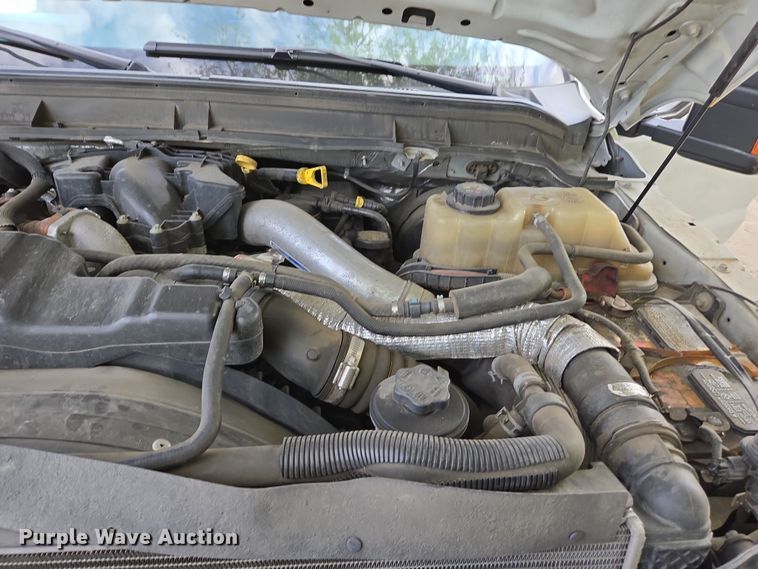 image for item EC0909 2015 Ford F250 Super Duty XL Crew Cab pickup truck