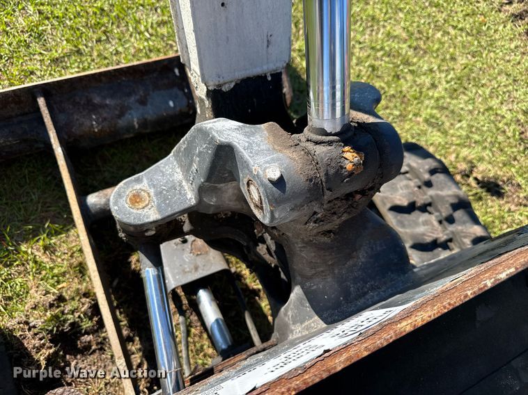 image for item EC3506 2020 Bobcat E20 mini excavator